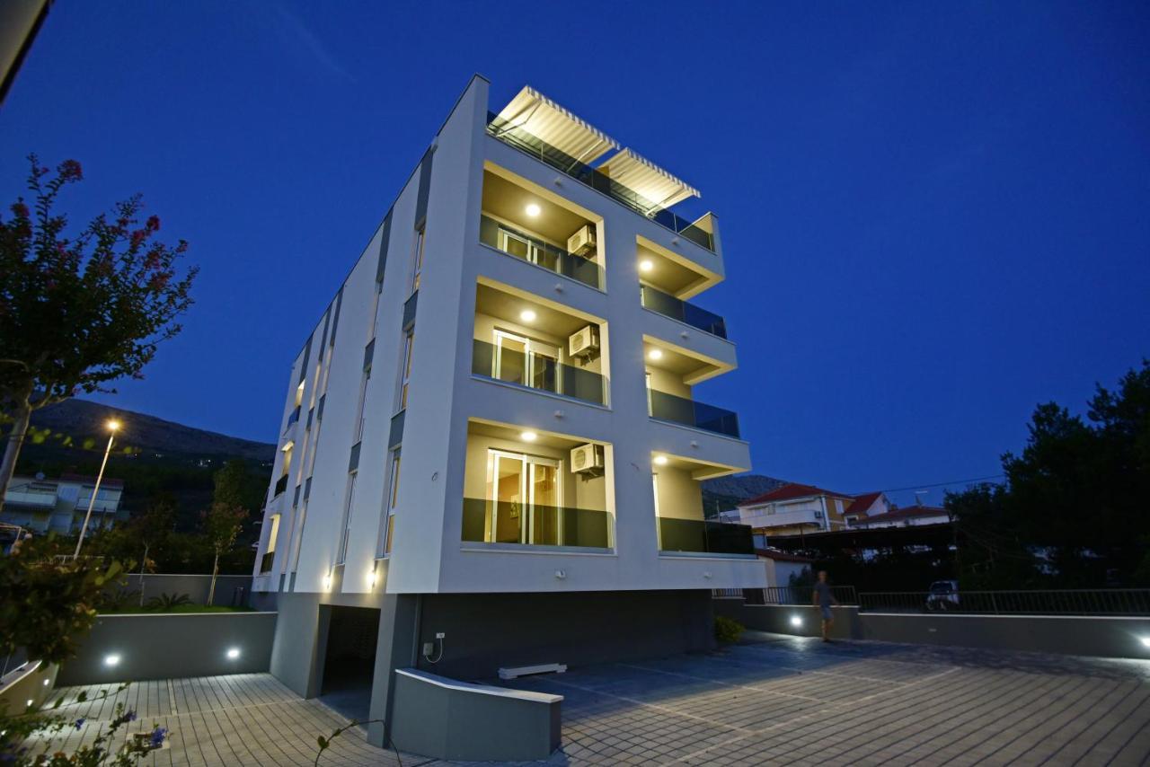 Apartments Adriatic Podstrana Buitenkant foto